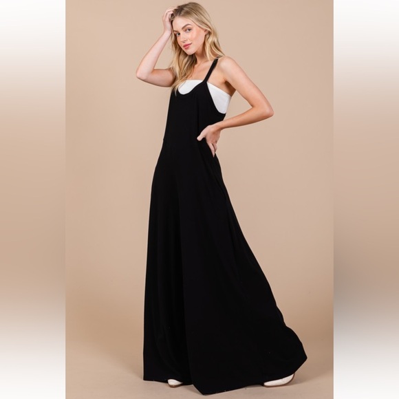 Solid Wide Leg Knit Jumpsuit - Picture 4 of 5